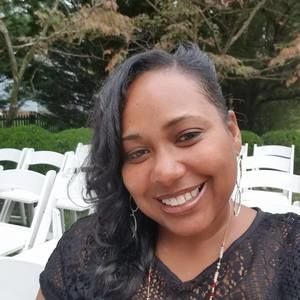 Meet your Posher, Teshenia